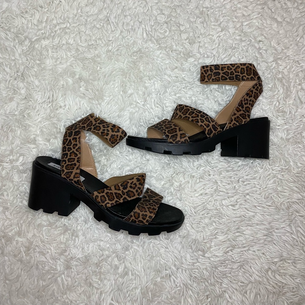 Steve Madden leopard sandals